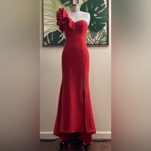 Jarlo Luella dress with ruffles on shoulder